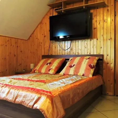Dworek W Zieleni Accommodatie bij particulieren