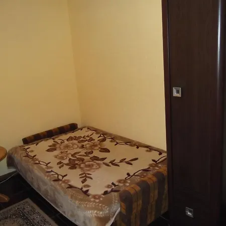 Dworek W Zieleni Homestay