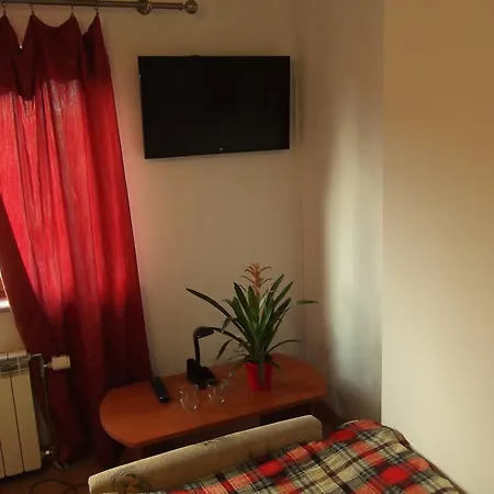 Dworek W Zieleni Séjour chez l'habitant