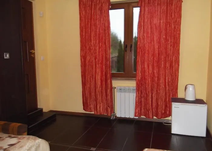 Kwatera prywatna Dworek W Zieleni