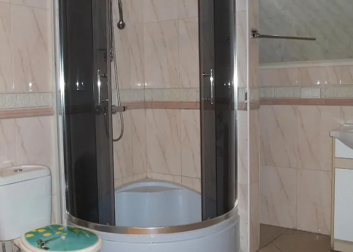 Dworek W Zieleni Kwatera prywatna *