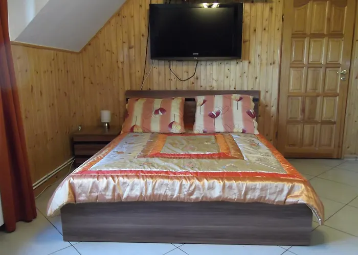 Dworek W Zieleni Warszawa