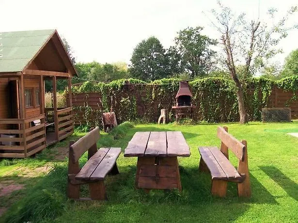 Dworek W Zieleni * Warszawa