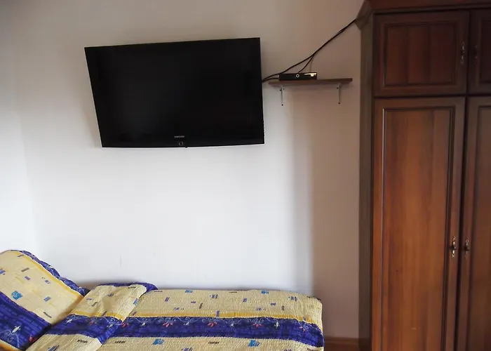 Dworek W Zieleni Kwatera prywatna