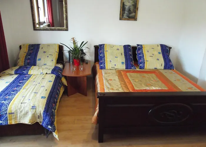 Dworek W Zieleni Kwatera prywatna