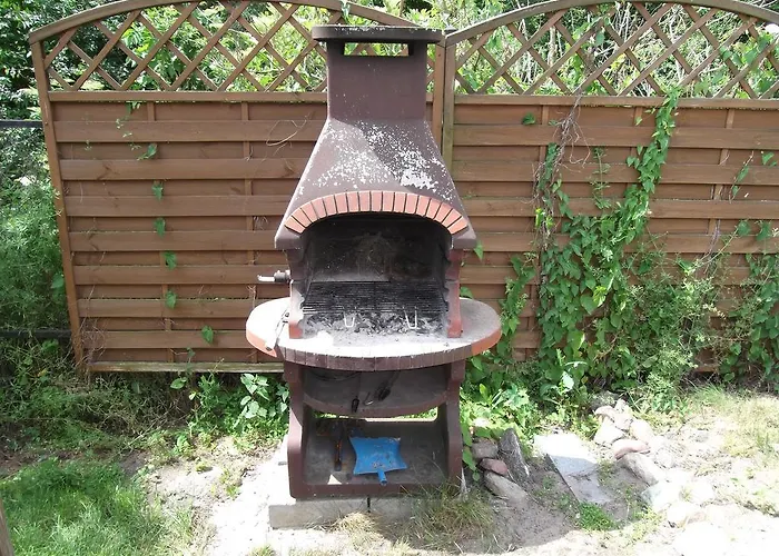 Dworek W Zieleni Warszawa