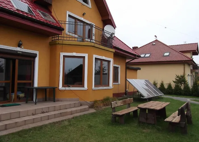 Dworek W Zieleni Kwatera prywatna