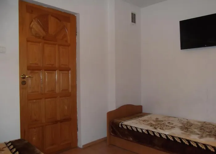 Dworek W Zieleni Kwatera prywatna *