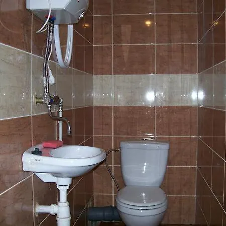 Pansiyon Dworek W Zieleni *